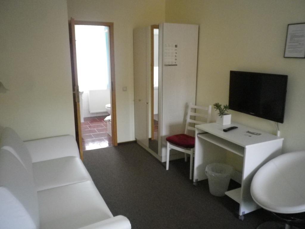 Hotel An Der Kapelle Meiningen Cameră foto