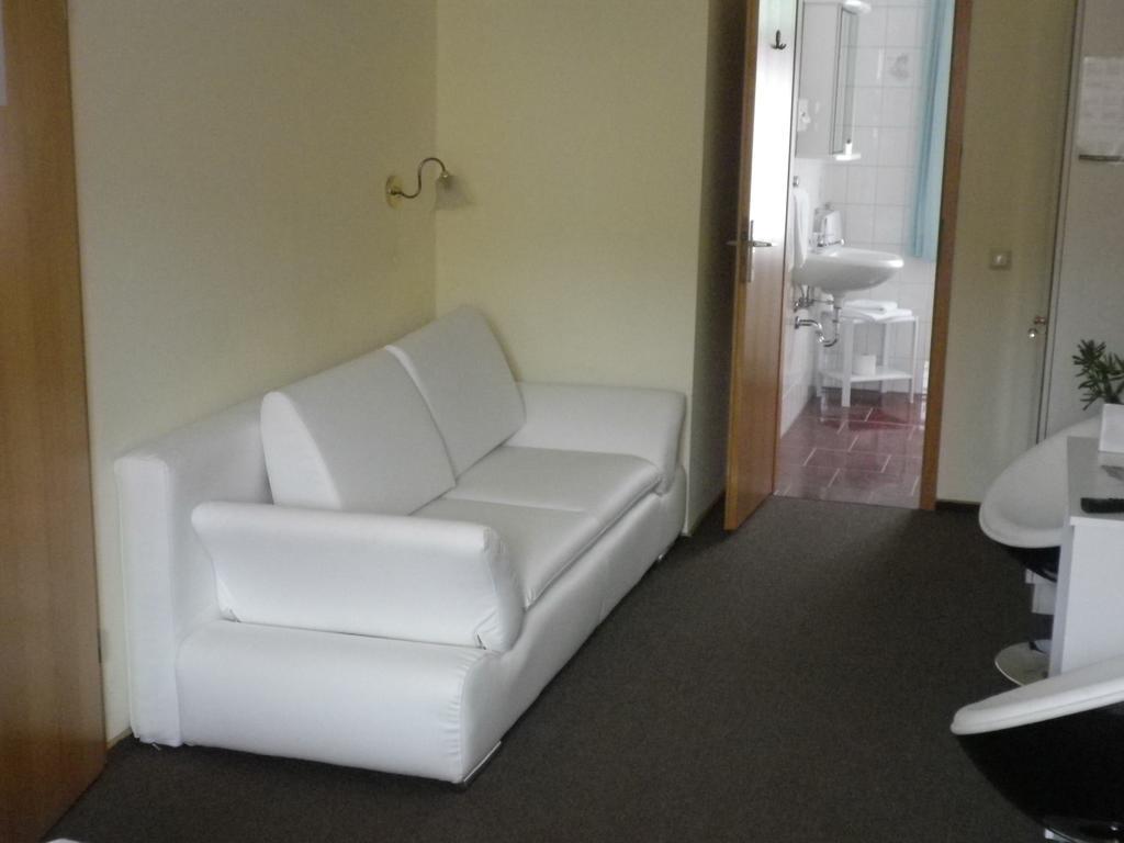 Hotel An Der Kapelle Meiningen Cameră foto